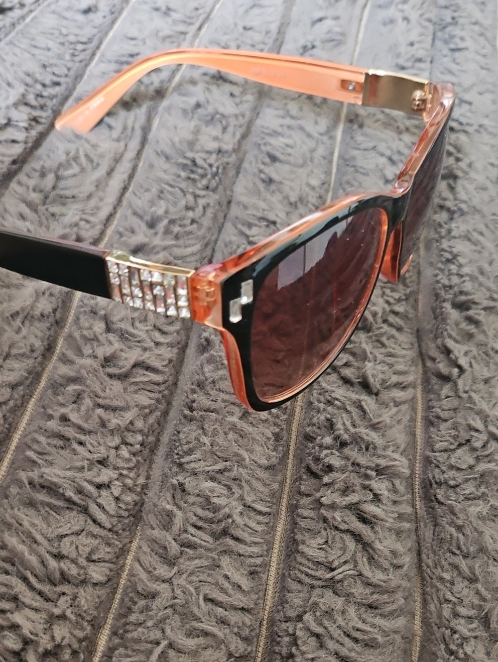Simply Noelle Designer sunglasses